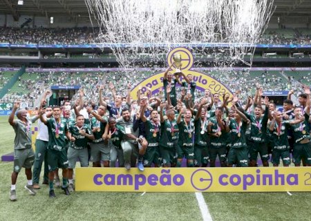 Palmeiras sobra diante do Santos e fatura título inédito da Copinha