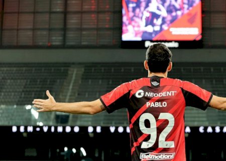 Athletico-PR anuncia o retorno do atacante Pablo