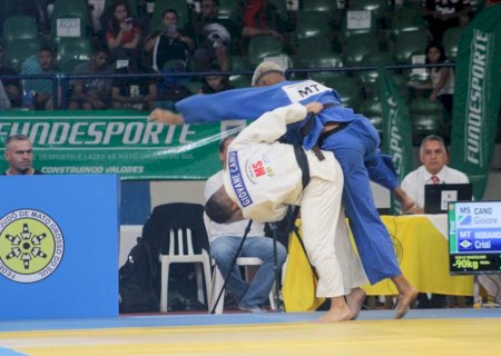 Dourados conquistou oito medalhas de ouro no Brasileiro de Judô