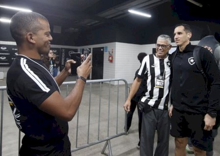 Perfil do torcedor e novas plataformas mexem com indústria do futebol