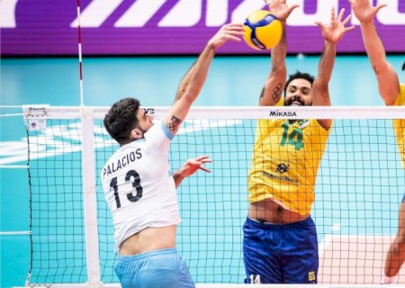 Brasil despacha Argentina e se classifica à semi do Mundial de Vôlei