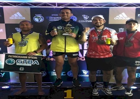 Lutadores de MS voltam do Pan-Americano de Kickboxing com 13 medalhas e garantem vaga ao Mundial