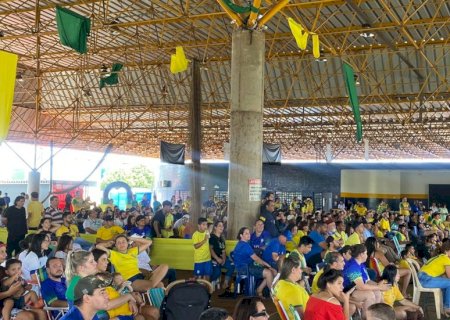 “Torcida Dourados” acompanha mais uma vitória e classificação do Brasil na Copa do Mundo