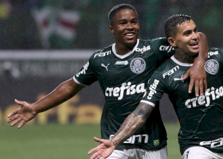 Palmeiras celebra título Brasileiro com goleada sobre o Fortaleza