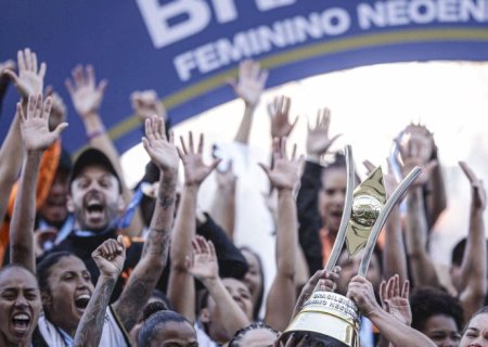 Supercopa em 5 de fevereiro abre temporada 2023 do futebol feminino