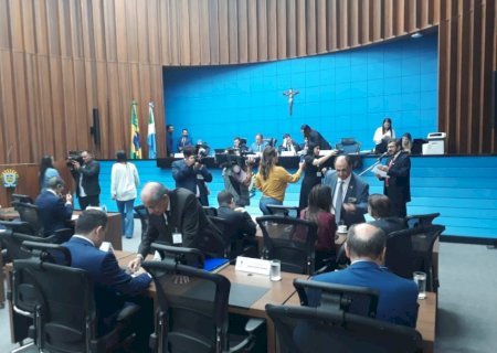 Mudança que beneficia servidoras da ALEMS segue à sanção