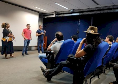 Governo de MS publica portaria que define tabela de cachês para artistas regionais