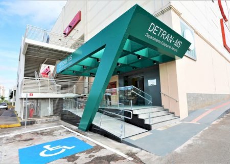 Dirigentes do PR e de SP conhecem ações e tecnologia do Detran de MS em visita de dois dias