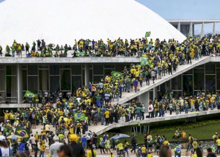 Moraes autoriza PGR a fazer acordo com investigados por atos golpistas