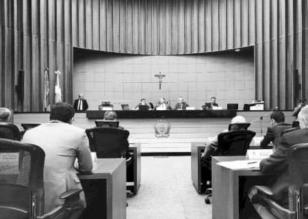 Deputados estaduais devem votar três projetos nesta terça