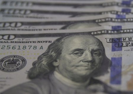 Balança comercial tem superávit de US$ 9,767 bilhões em agosto