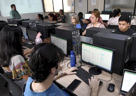 Escolagov oferece mais de 100 cursos, pós-graduação e mestrado