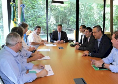 Arauco reafirma compromisso bilionário em fábrica no MS e discute cronograma da obra com Governo