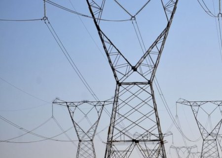 Consumo de energia no Brasil bate recorde com onda de calor