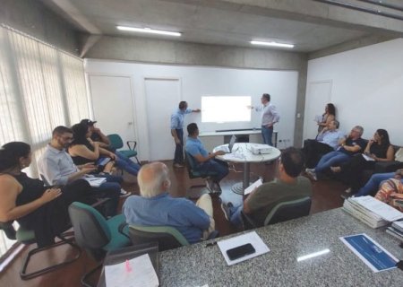 Gestores da Controladoria-Geral e Segem ajustam detalhes do Contrato de Gestão