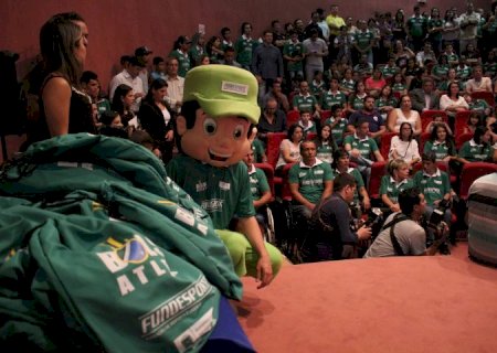 Contemplados do Bolsa Atleta e Técnico assinam termo de adesão