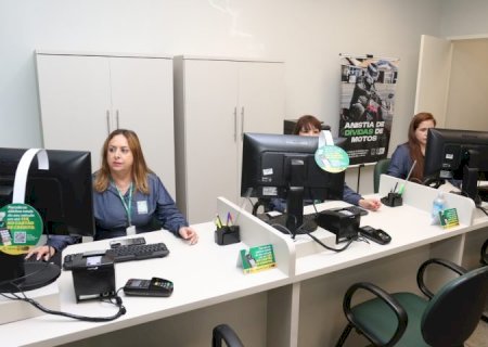 Detran-MS é pioneiro na oferta de parcelamento de débitos em 12 vezes no guichê de atendimento