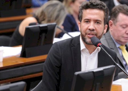 Supremo abre inquérito para investigar Janones