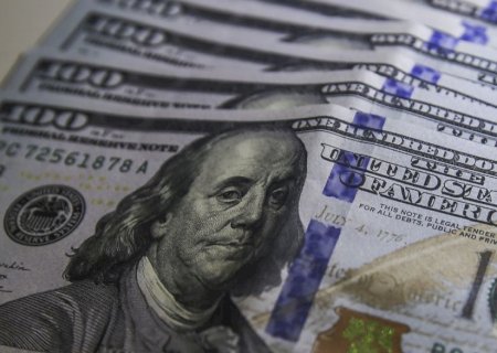 Balança comercial tem superávit recorde de US$ 8,776 bi em novembro