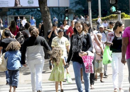 Taxa média de desemprego em 2023 é a menor desde 2014