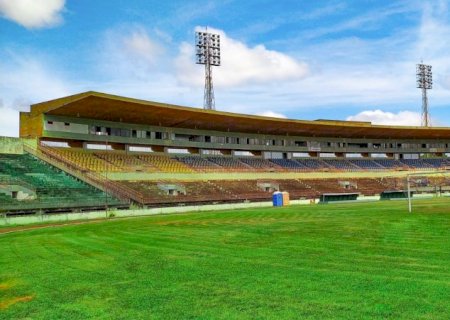 Dourados AC recebe Corumbaense na estreia do Estadual