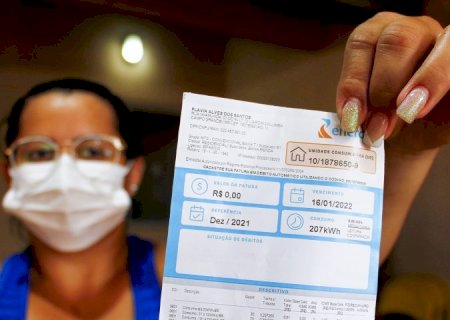 Beneficiários precisam fazer recadastramento em programa do Governo que paga a conta de luz
