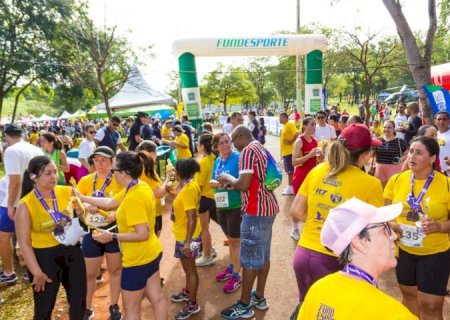 Festival de Verão no Parque atrai campo-grandenses para prática de exercícios ao ar livre