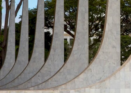 STF deve julgar dia 14 regras sobre investigação de acidentes aéreos