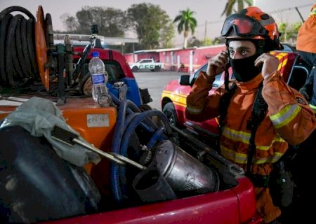 Governo de MS formaliza criação de quadro de oficiais e praças temporários do Corpo de Bombeiros