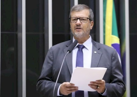 Projeto obriga governo a criar aplicativo para informar população sobre risco de desastres