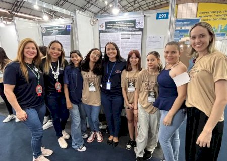 Estudantes do Clube de Ciências do Bioparque Pantanal são premiados na Fetec MS 2024
