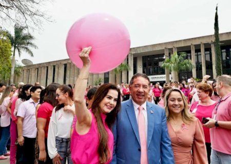 ALEMS abraça Campanha do Outubro Rosa e arrecada kits de beleza