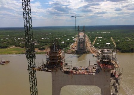 Rota Bioceânica: obra da ponte binacional já passa da metade e população vive expectativa do crescimento
