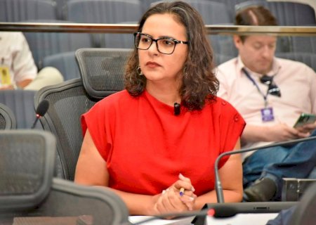 Gleice Jane cobra explicações sobre empréstimo de R$ 200 Milhões para Sanesul