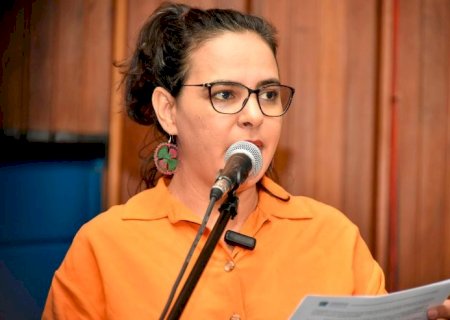 Em moção, deputada Gleice Jane apoia luta por Secretaria de Políticas para Mulheres