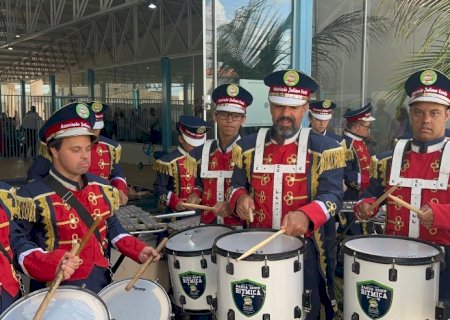 Com emenda de Neno Razuk, Ass. Juliano Varela compra instrumentos para Banda Down Rítmica