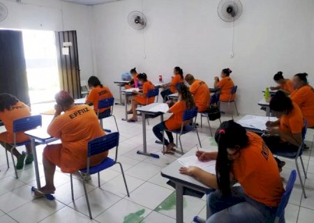Novo Plano Estadual de Educação Prisional prevê aumento de 20% de reeducandos estudando em MS