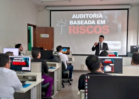 Curso de Auditoria Baseada em Riscos é ministrado para servidores da CGE-MS