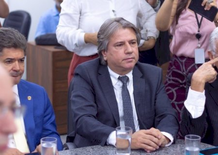 Caravina cobra aumento do efetivo policial em reunião sobre combate ao feminicídio