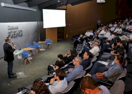 Governo de MS aproxima fornecedores e empresa que vai erguer fábrica em Inocência para viabilizar negócios