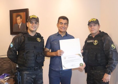 Prefeito recebe medalha do DOF e convite oficial para a 2ª Corrida Águia da Fronteira