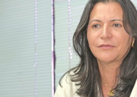 Prefeita Lurdes propõe avaliação periódica que pode levar à demissão de servidores efetivos em Caarapó