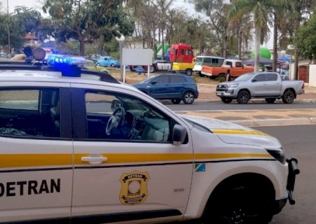 Mais de 5 mil veículos são abordados em operações do Detran em MS durante o mês de agosto