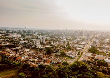 Dourados segue com tempo seco e recebe alertas do Inmet para ventos e baixa umidade