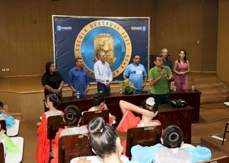 Prefeitura lança ‘Escola Destaque’ e Marçal afirma que programa é incentivo à qualidade do ensino