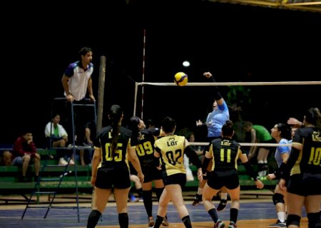 Jogos Abertos de Dourados definem campeões do vôlei nesta quarta-feira