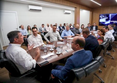 Governo de MS reúne secretariado em balanço de metas de 2025 e planejamento de ações para 2026