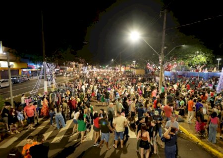 Prefeitura anuncia que Natal Encantado terá feiras aos domingos na Praça Antônio João