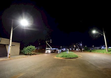Prefeitura inicia processo de modernização da iluminação pública de Dourados