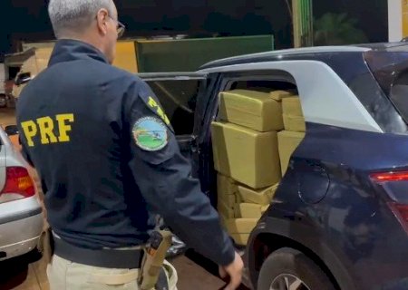PRF apreende 1,2 tonelada de maconha em Dourados